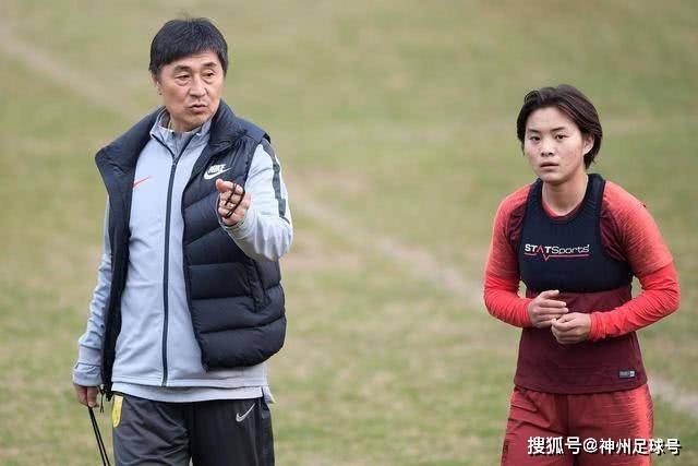 迪奥曼德宣称父亲是巴黎拥趸 此前多次说是利物浦死忠